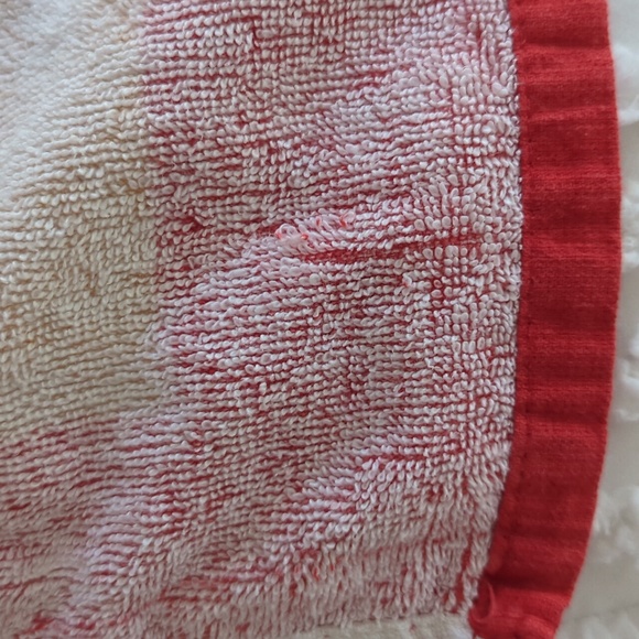 (2) Vintage Gone With the Wind Graphic Beach Bath Towels Red White Collectibles - Picture 15 of 16